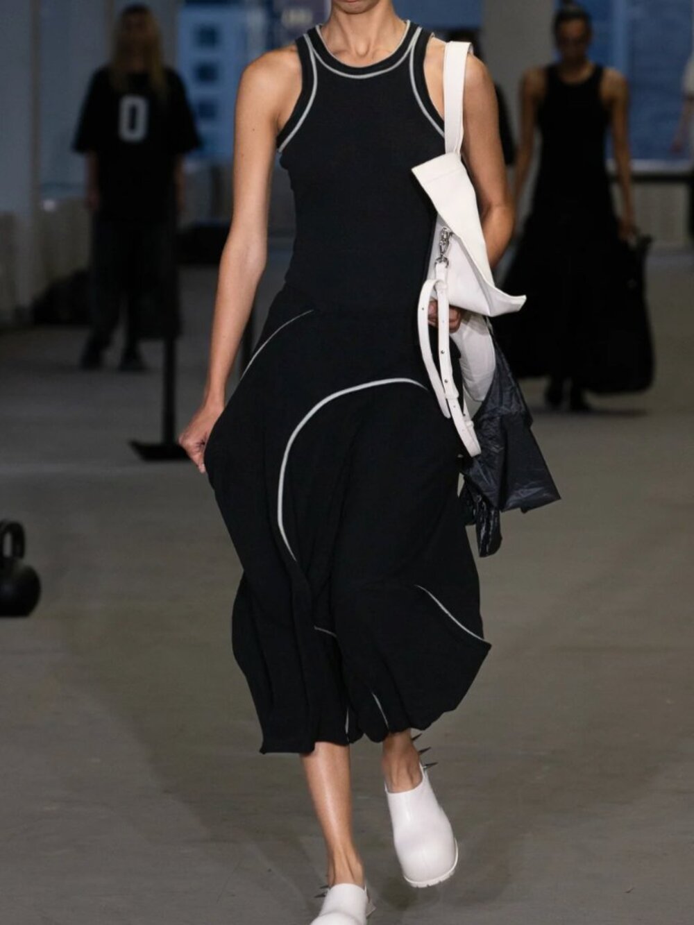 MELITTA BAUMEISTER foamy seam Skirt in black size xs  SS25